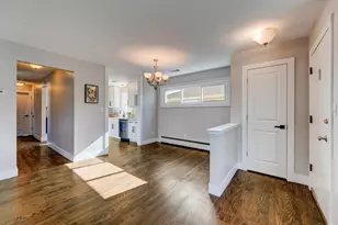 4856 Wick Dr, Oak Lawn, IL 60453 - Photo 11