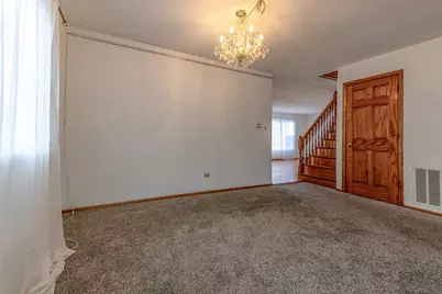 1261 Hialeah Lane, Hanover Park, IL 60133 - Photo 9