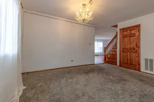 1261 Hialeah Ln, Hanover Park, IL 60133 - Photo 9