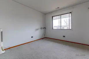 1261 Hialeah Ln, Hanover Park, IL 60133 - Photo 23