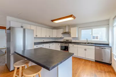 1261 Hialeah Lane, Hanover Park, IL 60133 - Photo 15