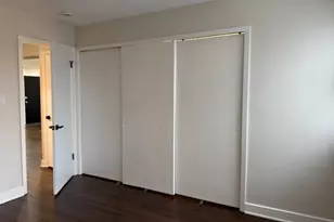 2431 N 76th Ct, Elmwood Park, IL 60707 - Photo 11