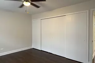 2431 N 76th Ct, Elmwood Park, IL 60707 - Photo 13