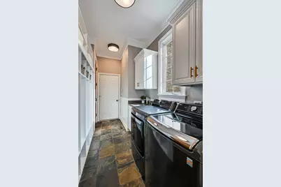 24 E 57th Street, Hinsdale, IL 60521 - Photo 19