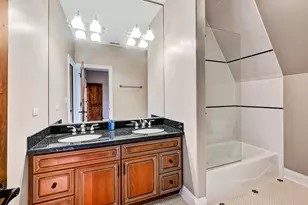 24 E 57th St, Hinsdale, IL 60521 - Photo 31