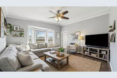 12 Surrey Court, Grayslake, IL 60030 - Photo 5