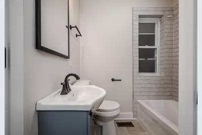 6005 S Fairfield Avenue, Chicago, IL 60629 - Photo 5