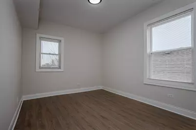 6005 S Fairfield Avenue, Chicago, IL 60629 - Photo 17