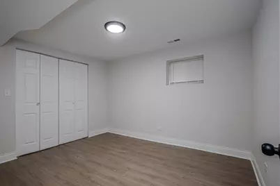 6005 S Fairfield Avenue, Chicago, IL 60629 - Photo 9