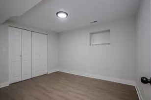 6005 S Fairfield Ave, Chicago, IL 60629 - Photo 9