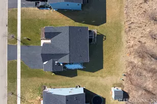 1911 Pauline Pl, Plano, IL 60545 - Photo 29