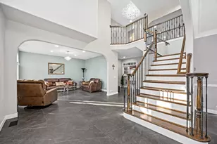 3915 Royal Portrush Dr, Naperville, IL 60564 - Photo 7