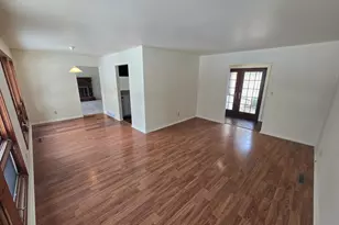 905 Hickory Rd, Woodstock, IL 60098 - Photo 11