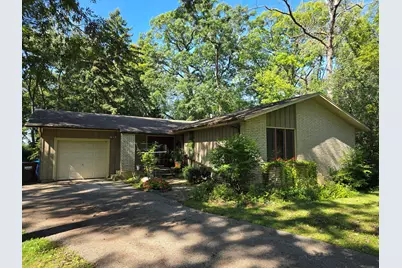 905 Hickory Road, Woodstock, IL 60098 - Photo 3