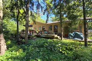 905 Hickory Rd, Woodstock, IL 60098 - Photo 5