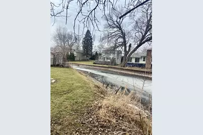 39450 N Circle Avenue, Antioch, IL 60002 - Photo 5