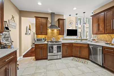 8007 Sierra Woods Lane, Carpentersville, IL 60110 - Photo 9