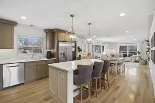 5 Crescent Pl, Joliet, IL 60433 - Photo 11