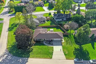 5 Crescent Pl, Joliet, IL 60433 - Photo 33