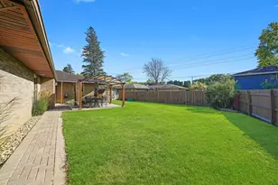 5 Crescent Pl, Joliet, IL 60433 - Photo 29