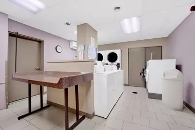 247 E Chestnut Street #1201, Chicago, IL 60611 - Photo 35