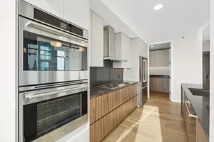 1114 W Carroll Ave, Chicago, IL 60607 - Photo 3