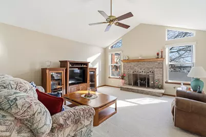 4714 Mikasa Court, Joliet, IL 60431 - Photo 9