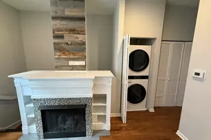 2318 W Bloomingdale Ave, Chicago, IL 60647 - Photo 5