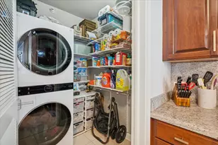 420 E Waterside Dr, Chicago, IL 60601 - Photo 13