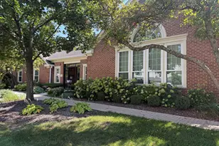 30W073 Penny Ln, Warrenville, IL 60555 - Photo 17