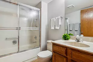 30W073 Penny Ln, Warrenville, IL 60555 - Photo 13