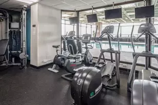 2650 N Lakeview Ave, Chicago, IL 60614 - Photo 13