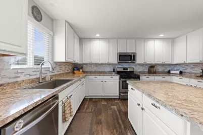 8406 Coop Avenue, Joliet, IL 60431 - Photo 11