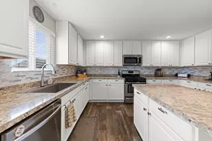 8406 Coop Ave, Joliet, IL 60431 - Photo 11