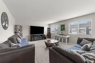 8406 Coop Ave, Joliet, IL 60431 - Photo 7