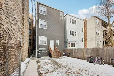 917 N Sacramento Boulevard, Chicago, IL 60622 - Photo 21