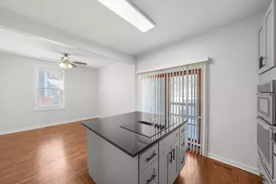 7250 N Rogers Avenue #1, Chicago, IL 60645 - Photo 5