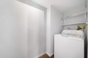 7250 N Rogers Ave, Chicago, IL 60645 - Photo 19