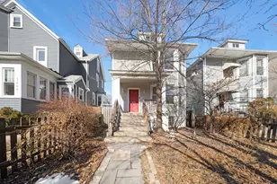 7250 N Rogers Ave, Chicago, IL 60645 - Photo 1