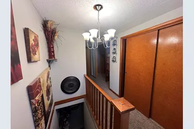 838 Glidden Avenue, Dekalb, IL 60115 - Photo 9