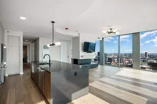 1114 W Carroll Ave, Chicago, IL 60607 - Photo 11