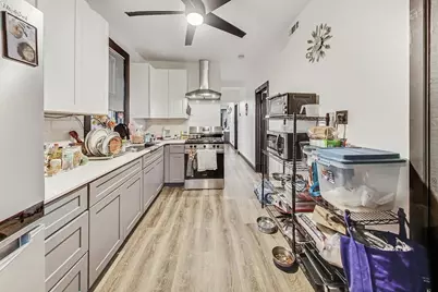 1121 N Lawndale Avenue, Chicago, IL 60651 - Photo 9
