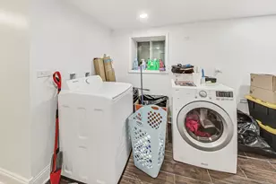 1121 N Lawndale Ave, Chicago, IL 60651 - Photo 23