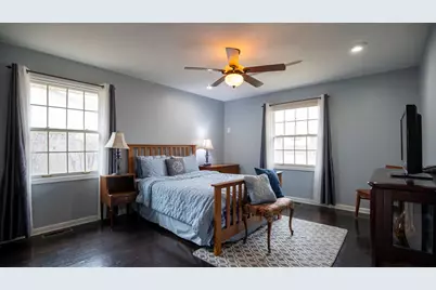 1346 Wessling Drive, Northbrook, IL 60062 - Photo 17