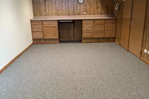 570 Woodview Ave, Elk Grove Village, IL 60007 - Photo 21