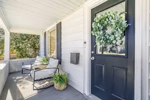 1219 Elm St, Saint Charles, IL 60174 - Photo 3