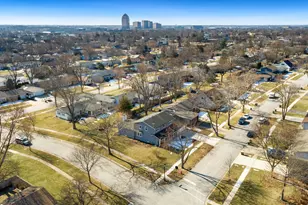 99 Essex Rd, Elk Grove Village, IL 60007 - Photo 41