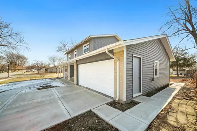 99 Essex Road, Elk Grove Village, IL 60007 - Photo 5