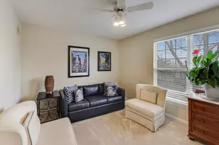 645 Citadel Dr, Westmont, IL 60559 - Photo 25