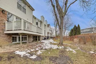 645 Citadel Dr, Westmont, IL 60559 - Photo 39